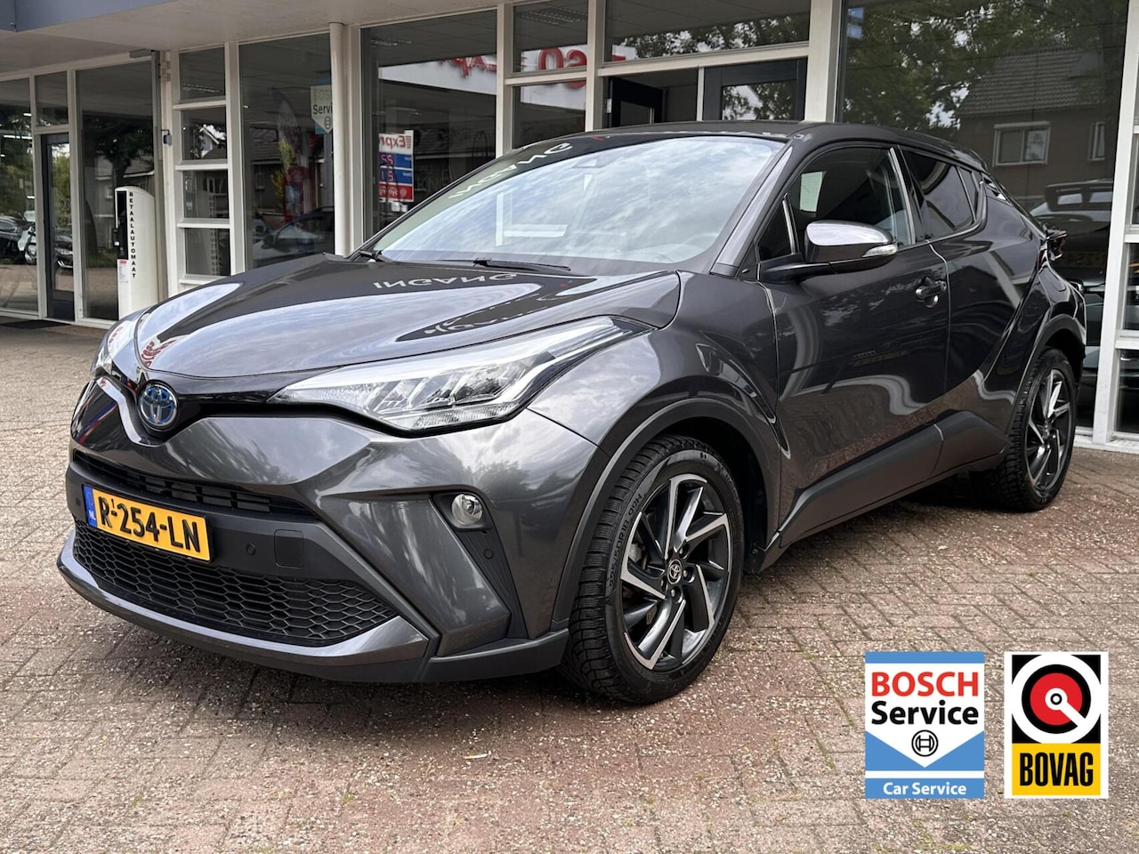Toyota C-HR - 1.8 Hybrid Dynamic 1.8 Hybrid Dynamic, Led, Climat, Camera, LM.. - AutoWereld.nl