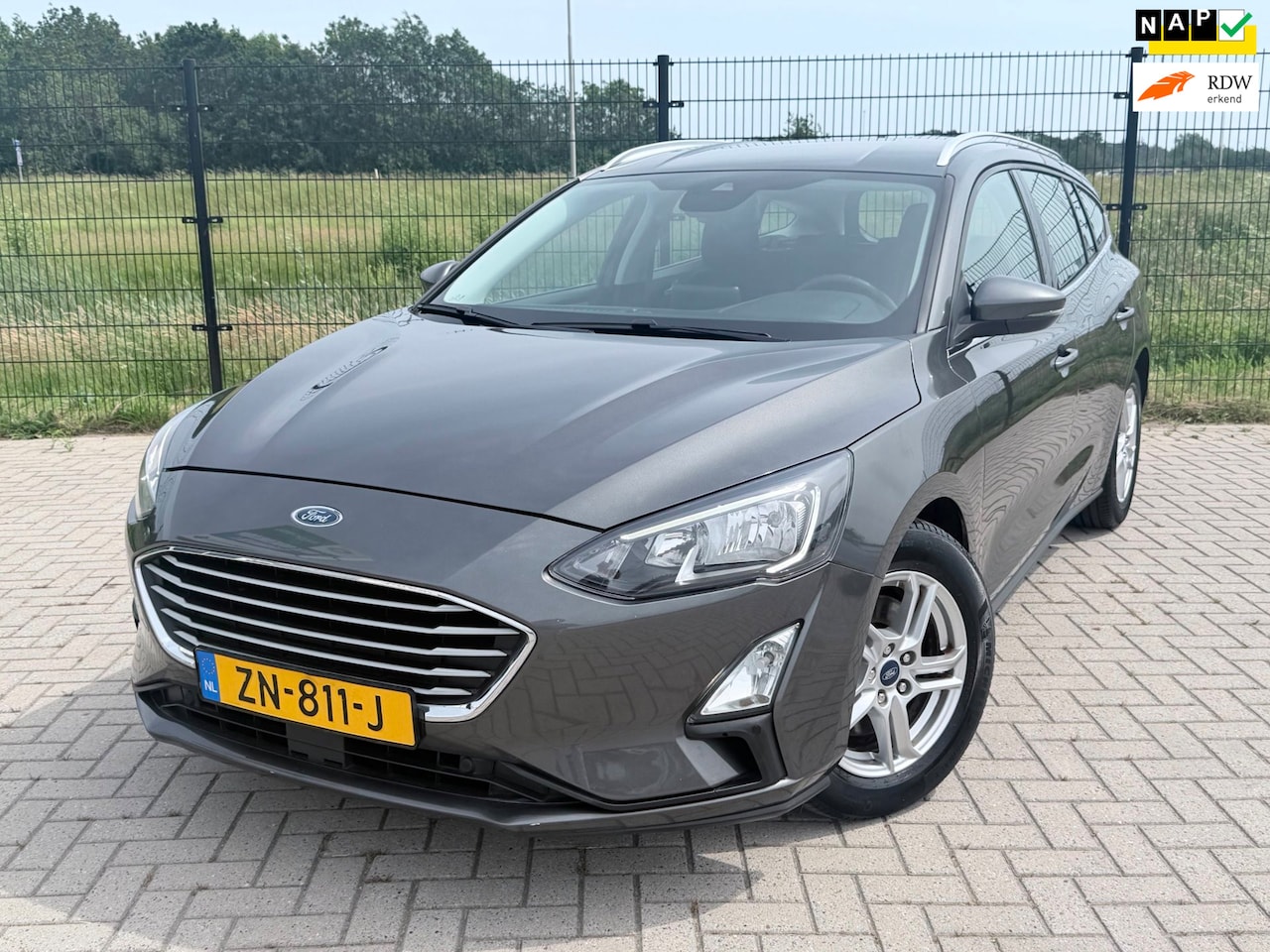 Ford Focus Wagon - 1.0 EcoBoost Trend Edition Business | Carplay | Trekhaak | PDC | - AutoWereld.nl