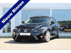 Lexus IS - 300h Hybrid Executive Line I Open dak I Leder I Premium Navi