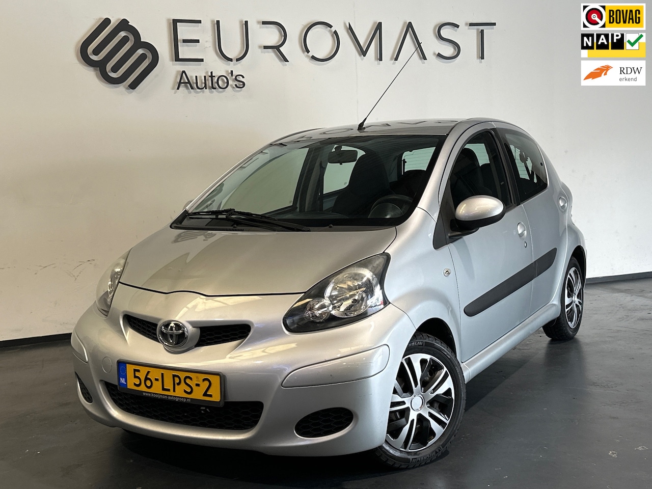 Toyota Aygo - 1.0-12V Comfort Automaat Airco Elektrische Ramen Nieuwe Apk - AutoWereld.nl
