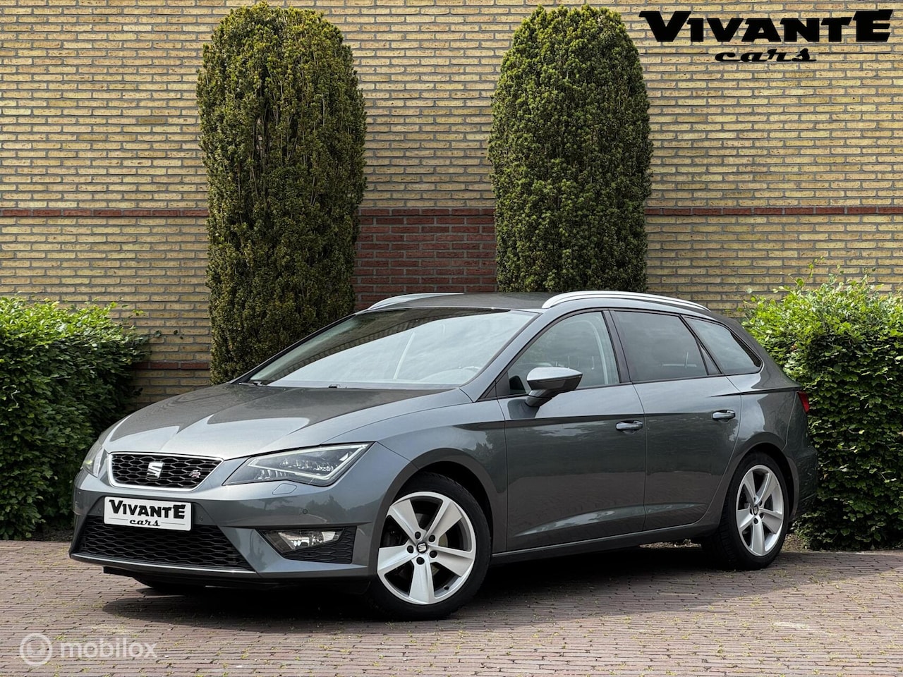 SEAT Leon ST - 1.4 EcoTSI Style Connect Carplay*Stoel.vrw*Cruise - AutoWereld.nl