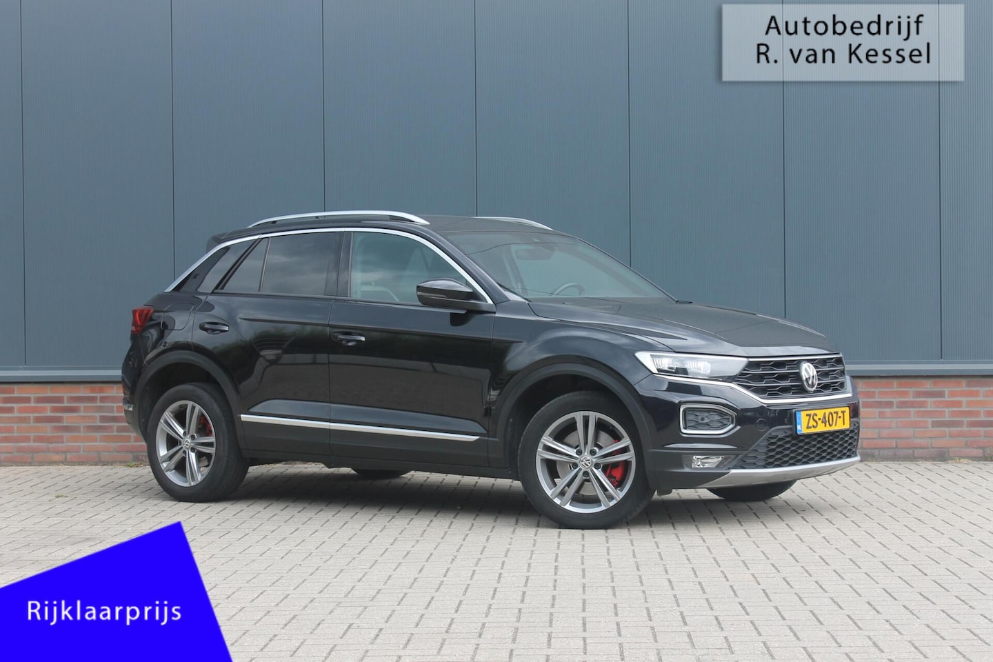 Volkswagen T-Roc - 1.5 TSI Sport I Luxe! I 1 Eig. I Dealer OH I NL-auto - AutoWereld.nl