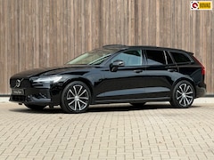 Volvo V60 - 2.0 T6 Plug-in hybrid AWD Plus Dark / Panoramadak
