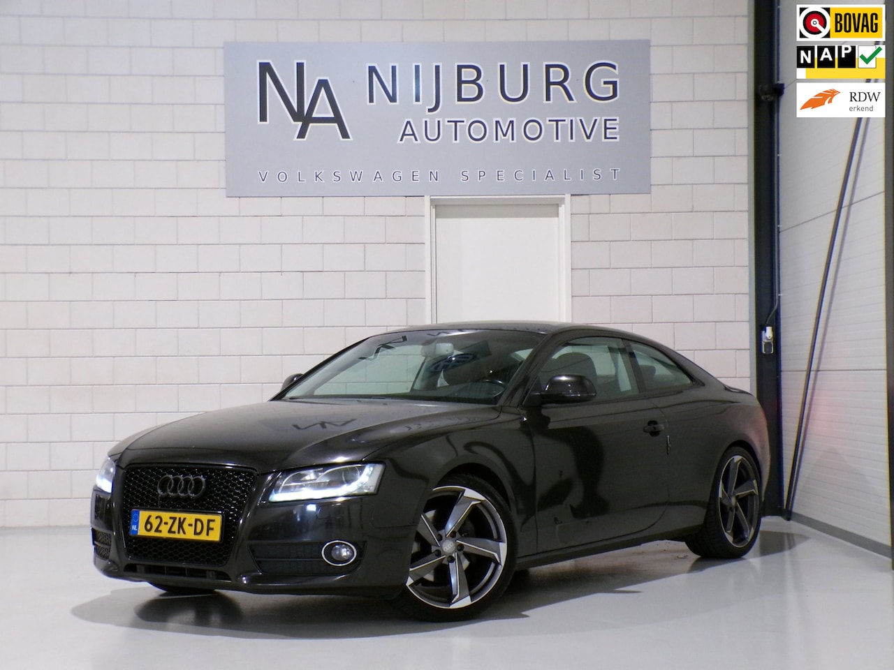 Audi A5 Coupé - 3.2 FSI Quattro S-Line "Origineel NL!" Xenon-LED Leer 19"Velgen Bluetooth Navigatie Meenee - AutoWereld.nl