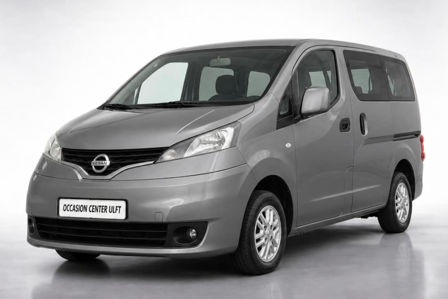 Nissan Evalia - NV 200 / AIRCO / EL PAKKET / 7 PERSOONS ... - AutoWereld.nl
