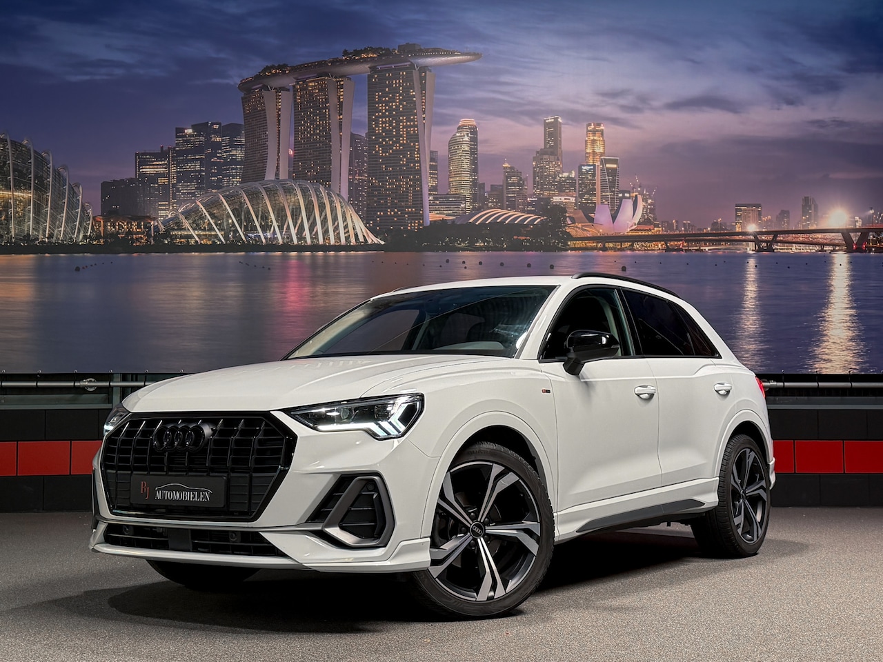 Audi Q3 - 35 TFSI S Line Pro |Matrix|Camera|Elekt.klep|DriveSelect|Carplay - AutoWereld.nl