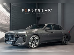 BMW 7-serie - 750e xDrive *M-Sport Pro / Panorama Sky Lounge / Bowers & Wilkins / Stoelventilatie & Mass