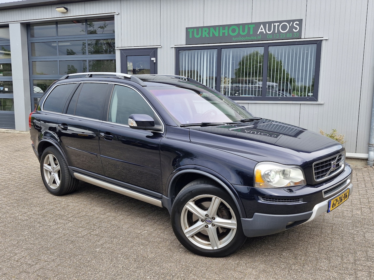 Volvo XC90 - 4.4 V8 R-design Nederlandse auto | goede staat! - AutoWereld.nl