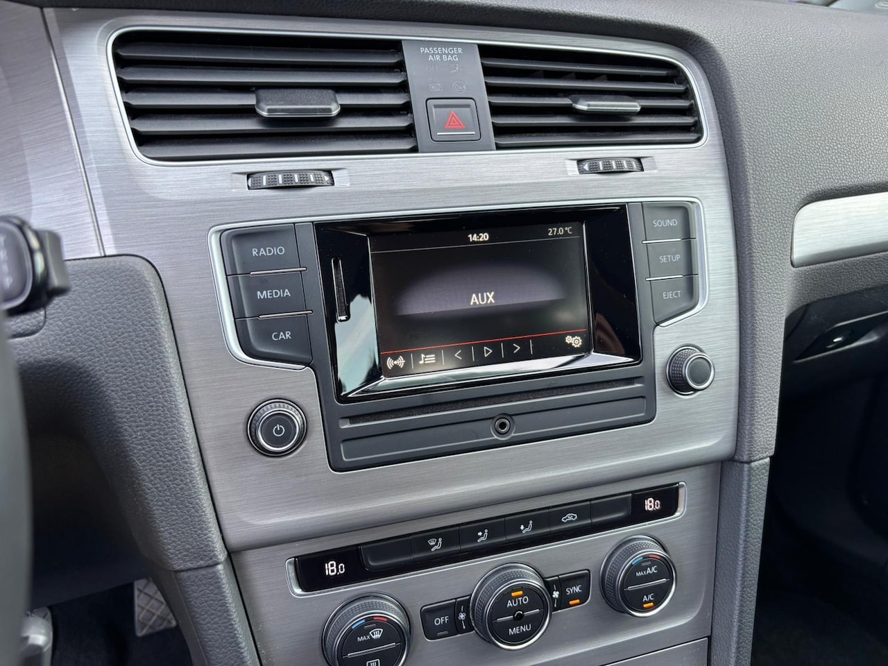 Volkswagen Golf - 1.2 TSI Business Edition Connected | Climate Control | Cruise Control | Trekhaak |56.675 k