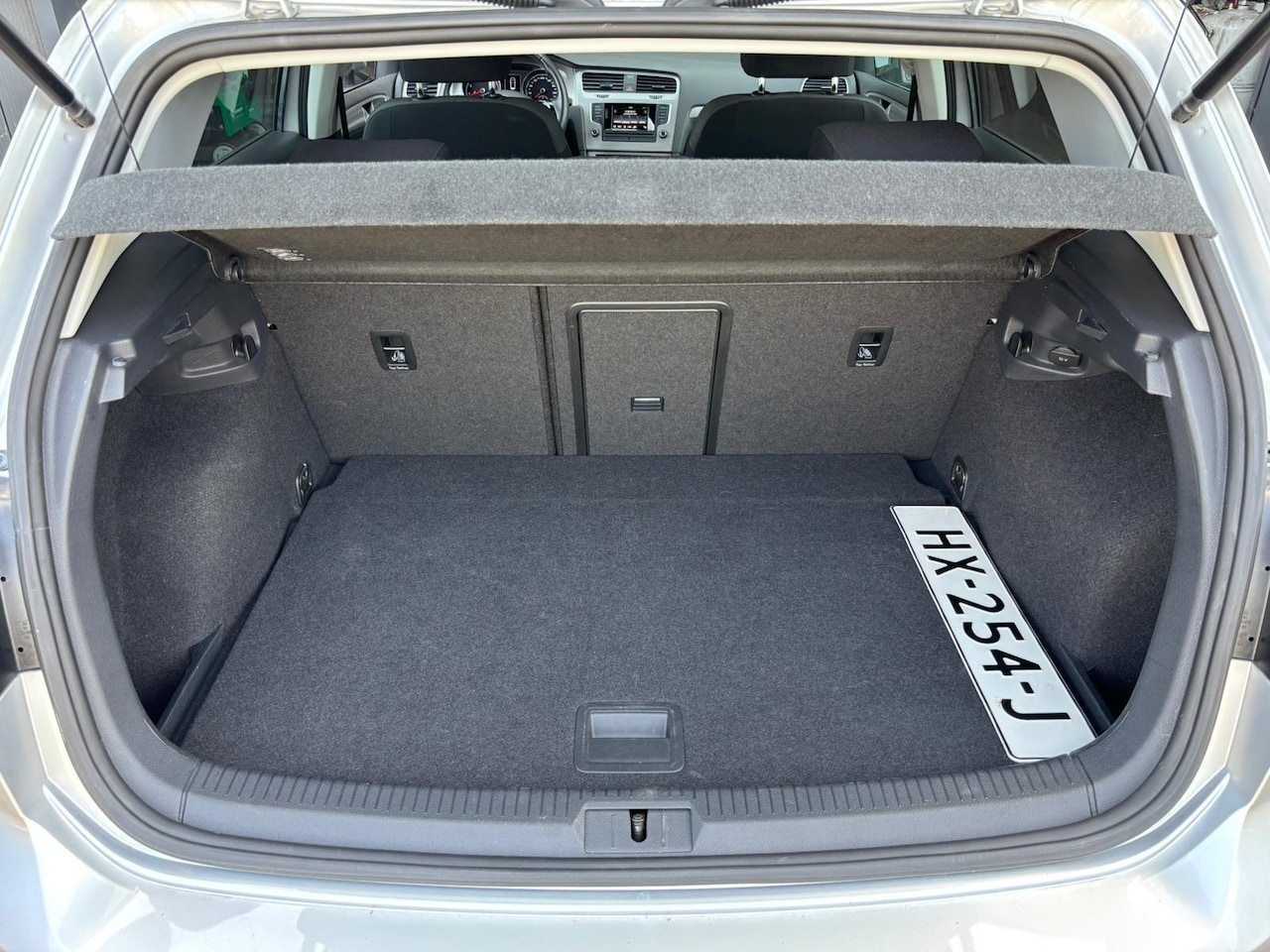 Volkswagen Golf - 1.2 TSI Business Edition Connected | Climate Control | Cruise Control | Trekhaak |56.675 k