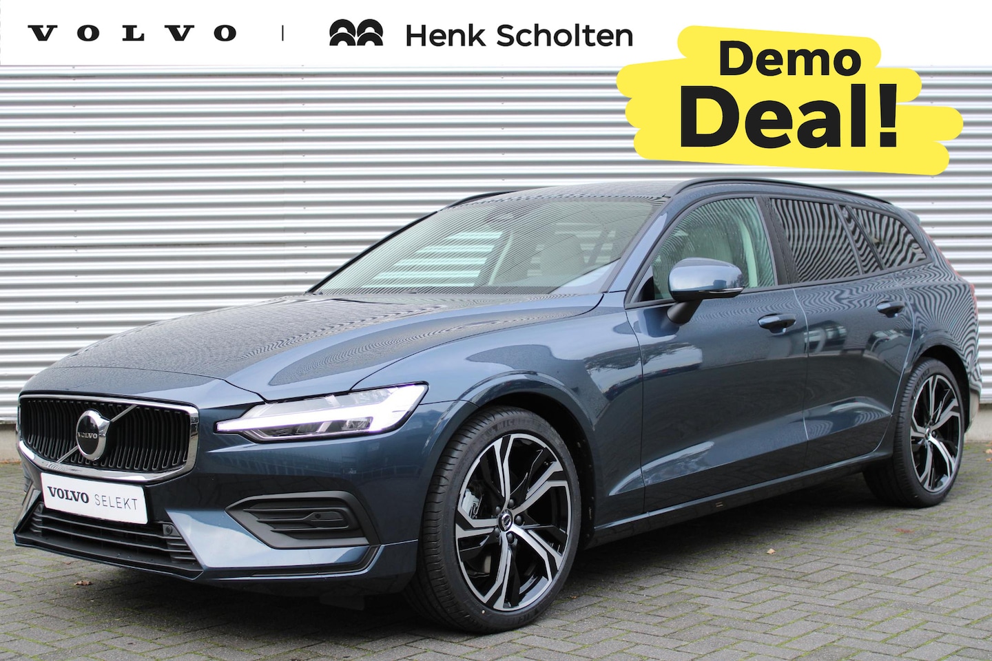 Volvo V60 - B4 Mild Hybrid Essential Edition | | Demo Deal | BLIS Dodehoekdetectie | Adaptieve Cruise - AutoWereld.nl