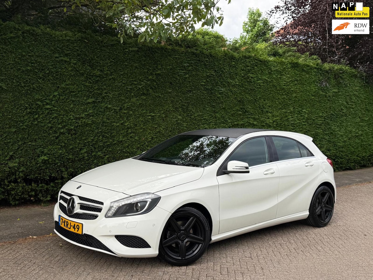 Mercedes-Benz A-klasse - 180 AIRCO KOUD/RIJDT GOED/NL AUTO/PDC - AutoWereld.nl