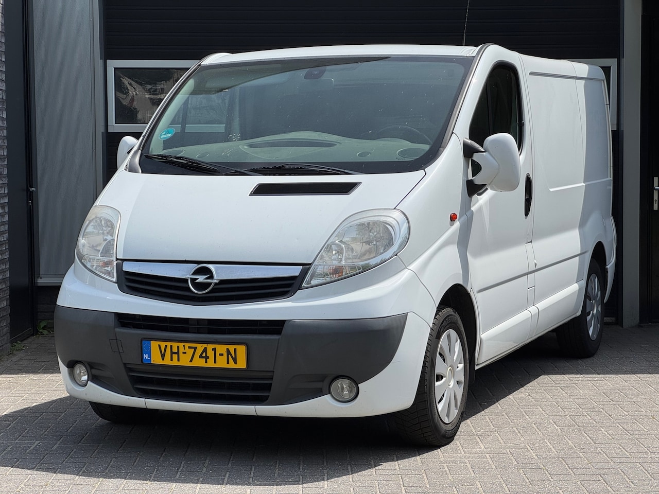 Opel Vivaro - 2.0 CDTI L1H1 DC MARGE 3 PERSOONS TREKHAAK NAVI PDC - AutoWereld.nl