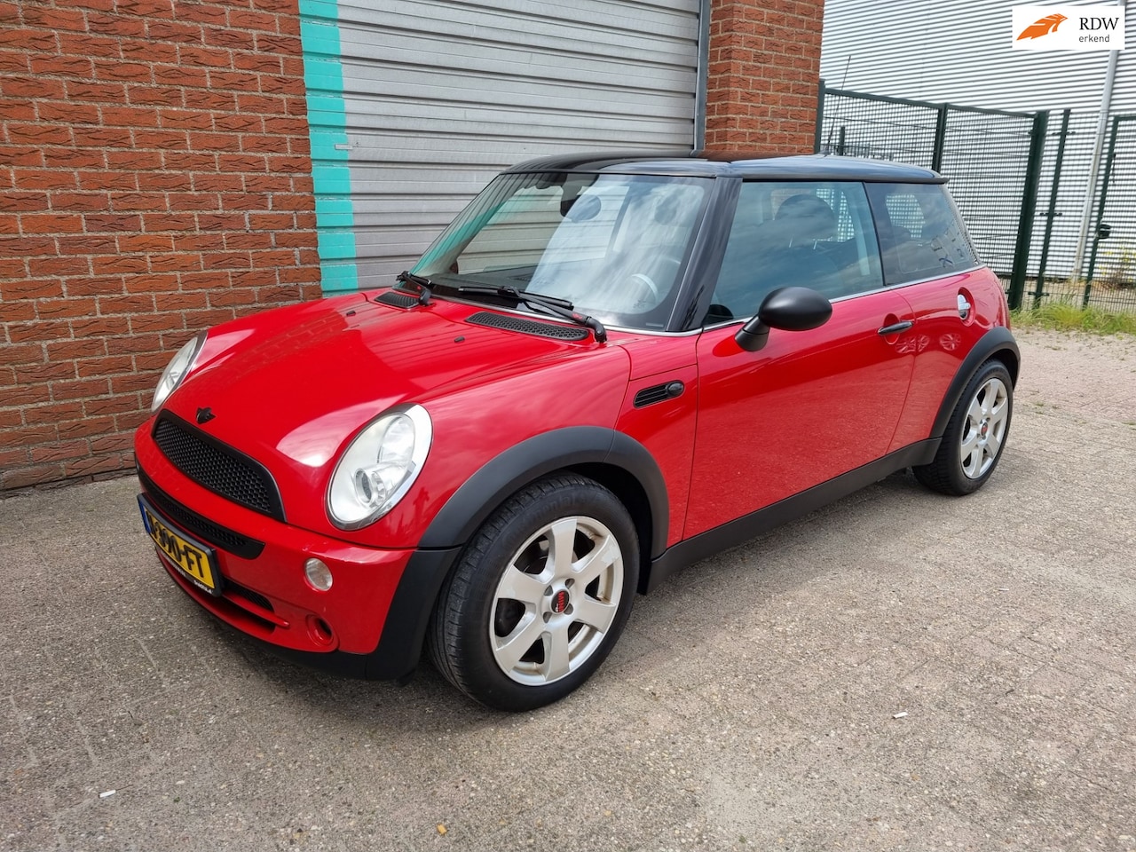 MINI 3-Deurs - 1.6 One 3-Drs Bj:2005 - AutoWereld.nl