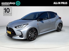 Toyota Yaris - 1.5 Hybrid 130 GR SPORT | Trekhaak | Stoel- + stuurverwarming | Dode hoek detectie | Carpl