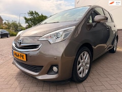 Toyota Verso S - 1.3 VVT-i Dynamic/Pano/Navi/Camera/Automaat/Climate-c/Cruise-c