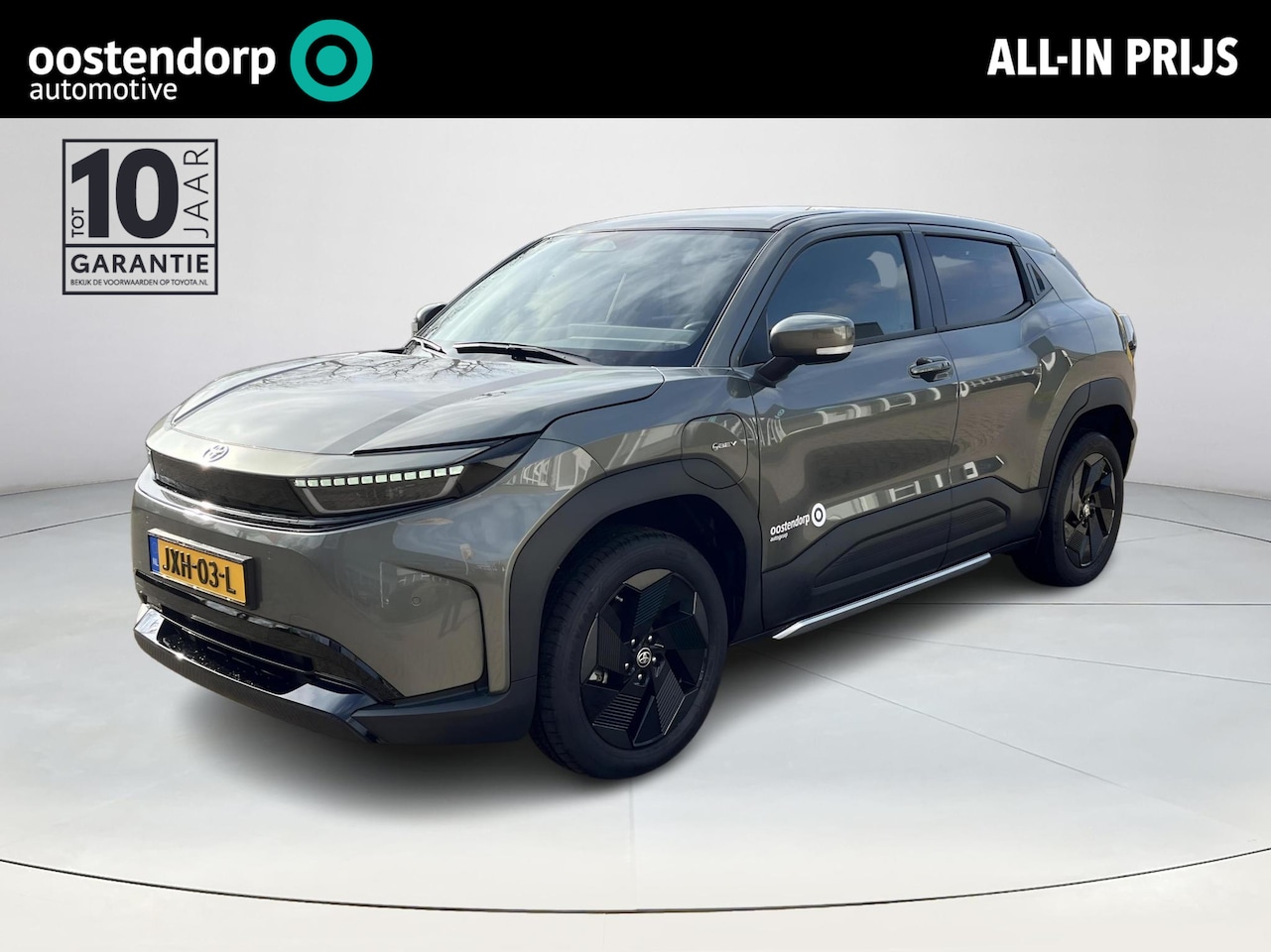 Toyota Urban Cruiser - Dynamic 61 kWh | Land Breeze Green | Demo - AutoWereld.nl