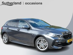 BMW 1-serie - 118i Business Edition Plus 136pk Automaat | M -Sport | Navi | Stoelverwarming | PDC |