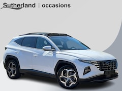 Hyundai Tucson - 1.6 T-GDI PHEV Premium Sky 4WD 265pk | Panoramadak | Dealer onderhouden | Leder | Achterui