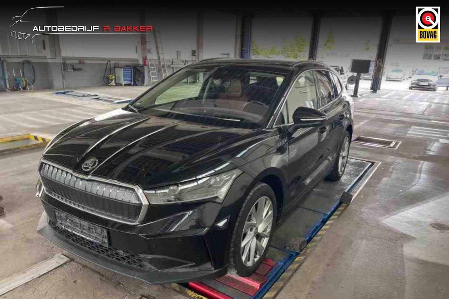 Skoda Enyaq iV - 80 ecoSuite // WORDT VERWACHT | Leder | Panoramadak | Trekhaak | HUD | Warmtepomp | Memory - AutoWereld.nl