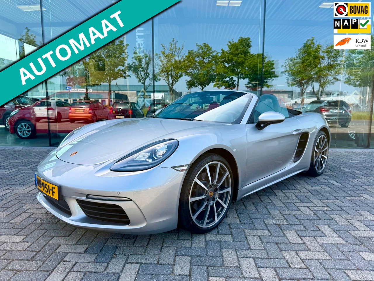 Porsche 718 Boxster - 2.0 2.0 300pk, NAP, CarPlay, Bose, Sportstoelen, 20" - AutoWereld.nl