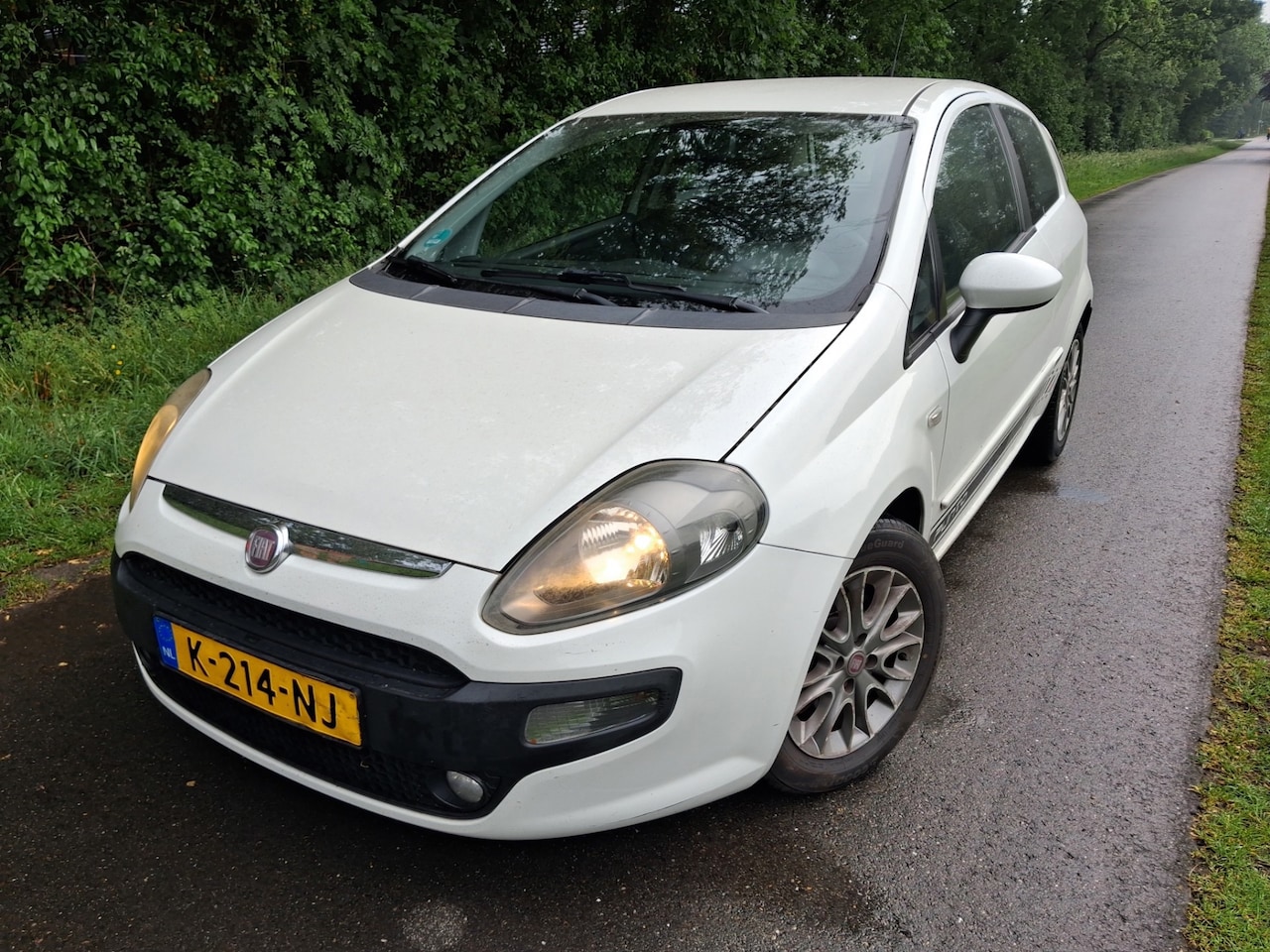 Fiat Punto Evo - 1.3 M-Jet Mylife 1.3 M-Jet Mylife - AutoWereld.nl