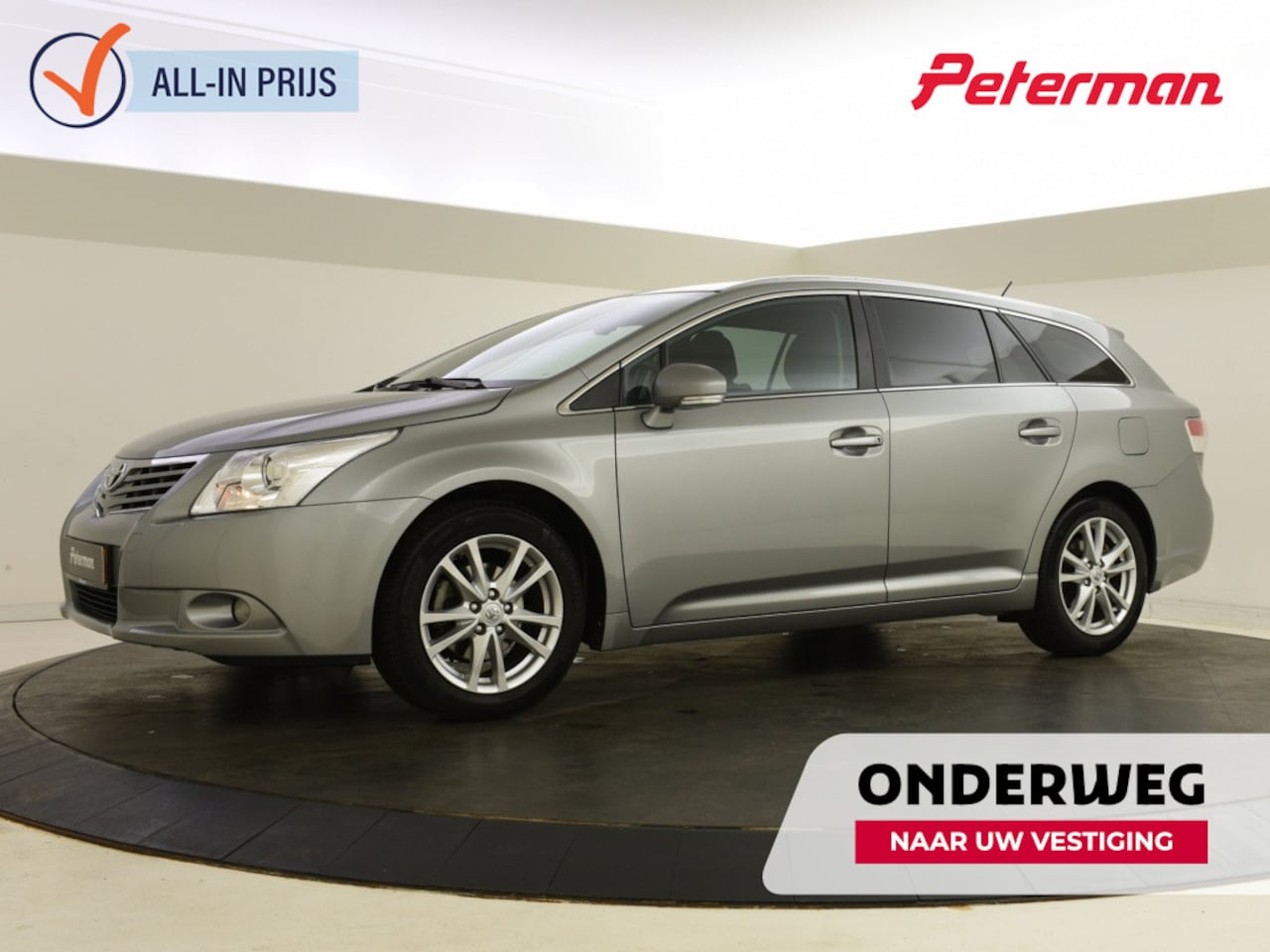 Toyota Avensis Wagon - 1.8 VVTi Business | Navigatie | Trekhaak - AutoWereld.nl