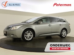 Toyota Avensis Wagon - 1.8 VVTi Business | Navigatie | Trekhaak