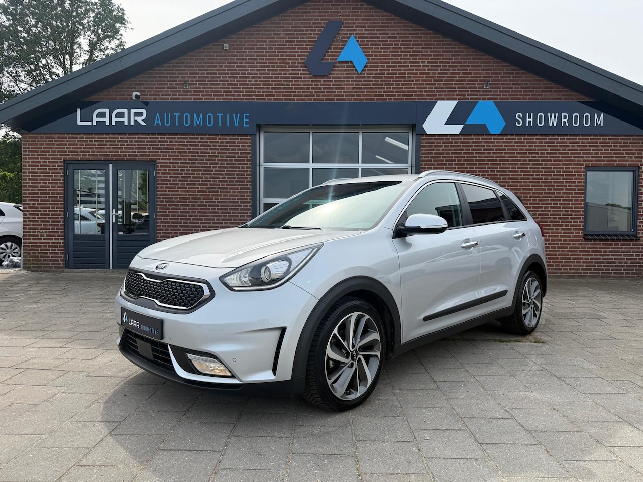 Kia Niro - 1.6 GDi 141PK Hybrid ExecutiveLine | 1ste Eig. | Navi | Camera | Memory | ACC | JBL | Bi-X - AutoWereld.nl
