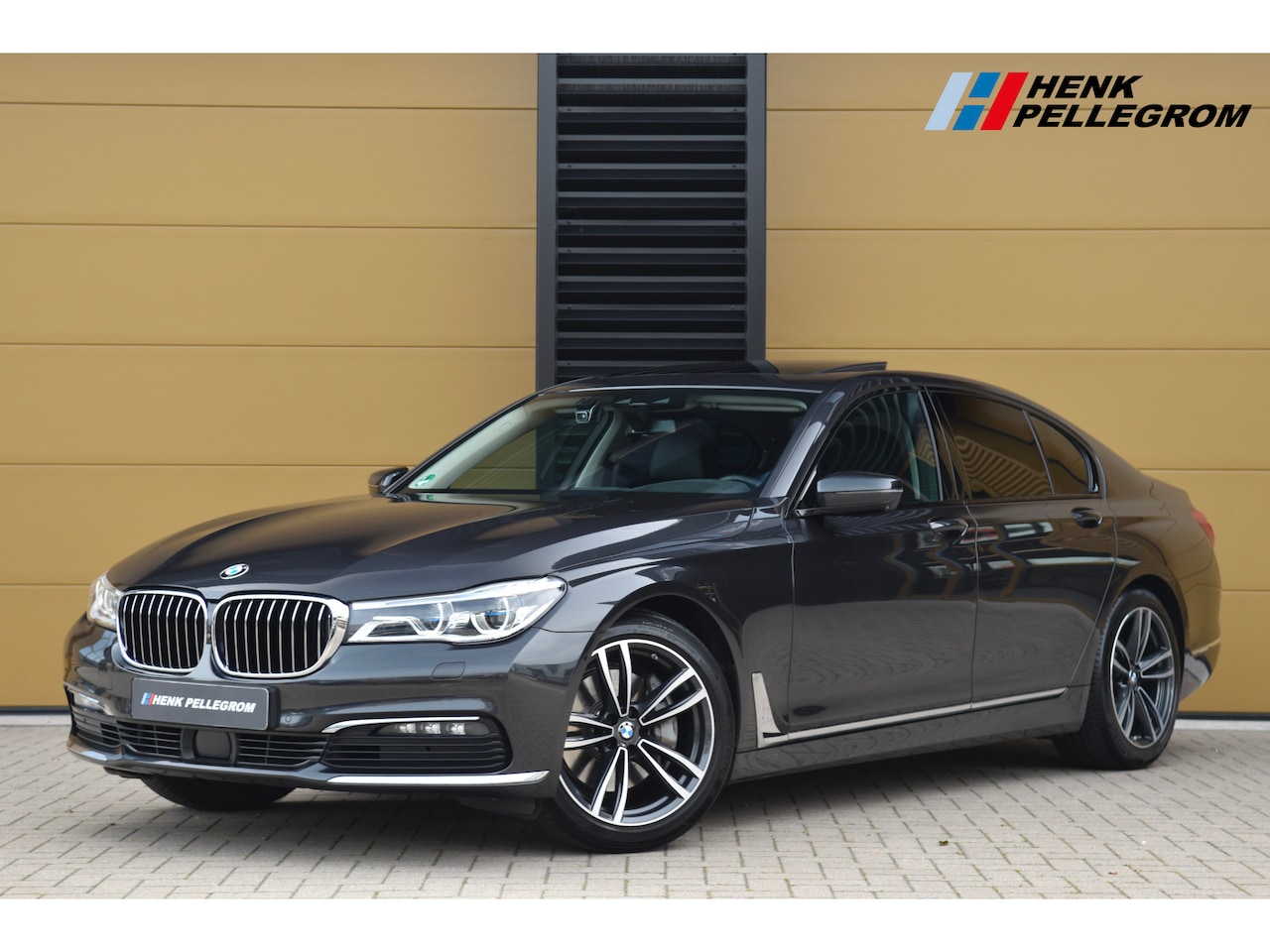 BMW 7-serie - 740i High Executive * Schuifdak * Stoelmassage * Comfortstoelen * Sfeerverlichting * - AutoWereld.nl