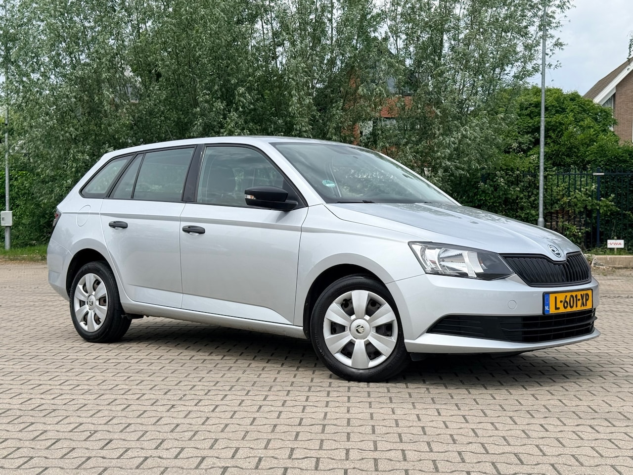 Skoda Fabia Combi - 1.0 MPI Active - AutoWereld.nl
