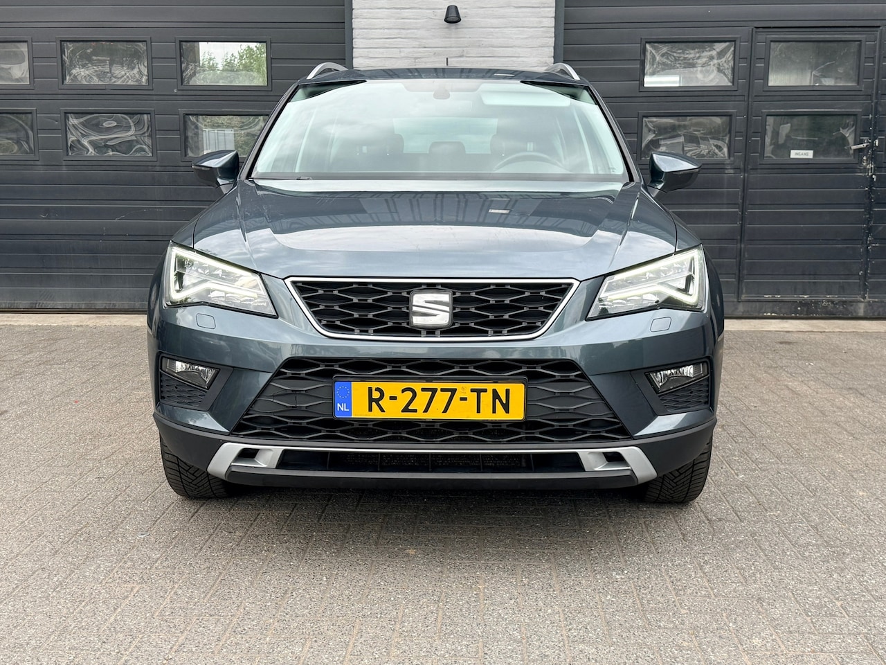 SEAT Ateca - 1.4 EcoTSI Xcellence 1.4 EcoTSI Xcellence, Trekhaak, Stoelverwarming - AutoWereld.nl