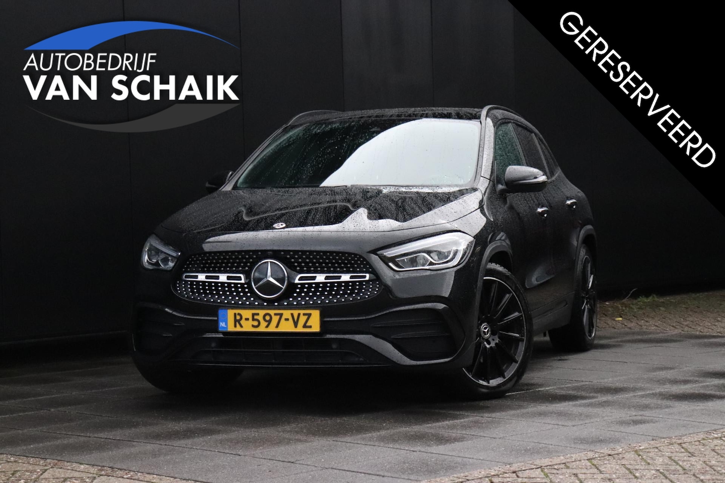 Mercedes-Benz GLA-Klasse - 180 AMG Line | PANO | CAMERA | NAVI | CRUISE | LMV | - AutoWereld.nl