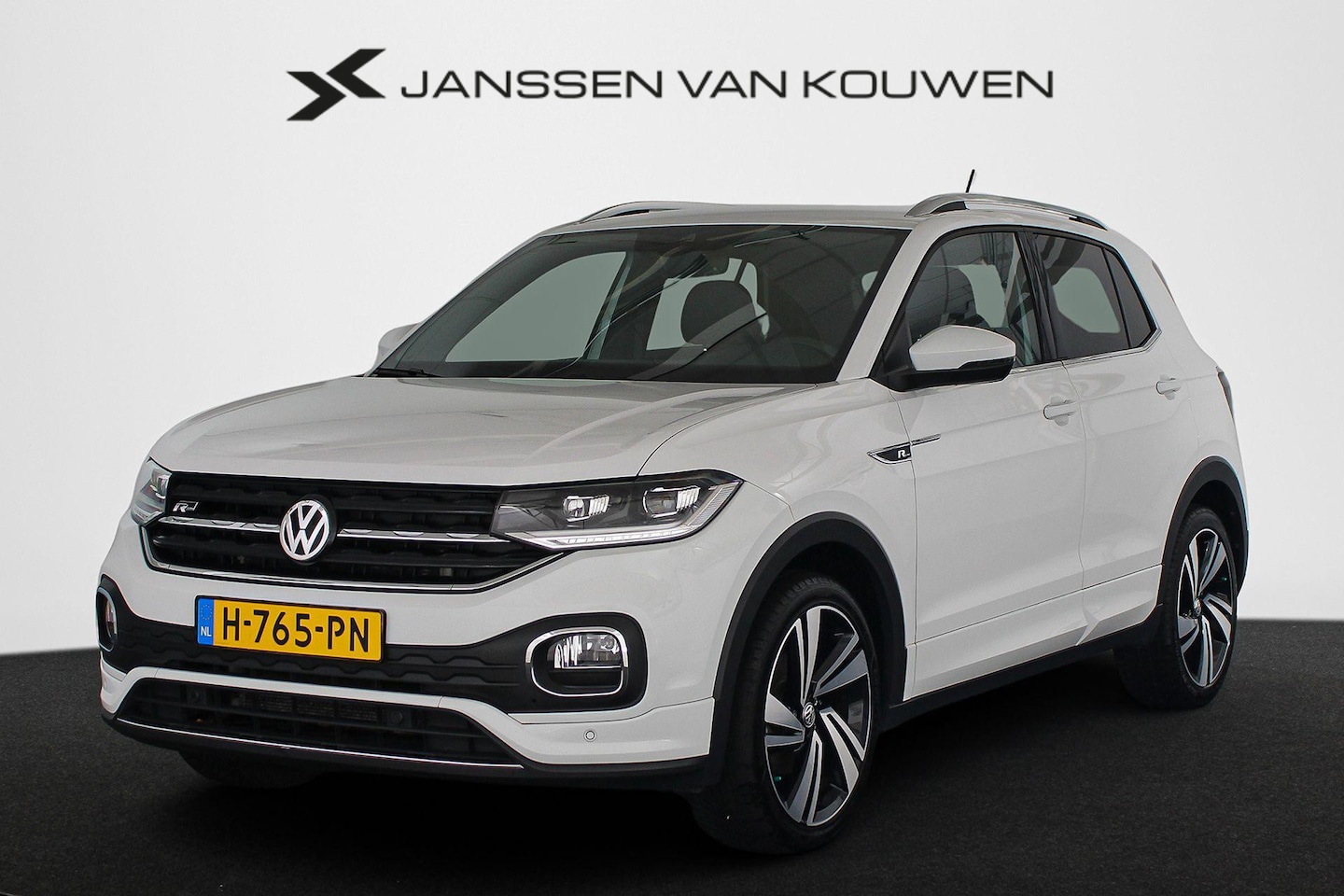 Volkswagen T-Cross - 1.0 TSI Style Business R-LINE Winter Pakket Keyless - AutoWereld.nl