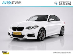 BMW 2-serie Coupé - 220i High Executive