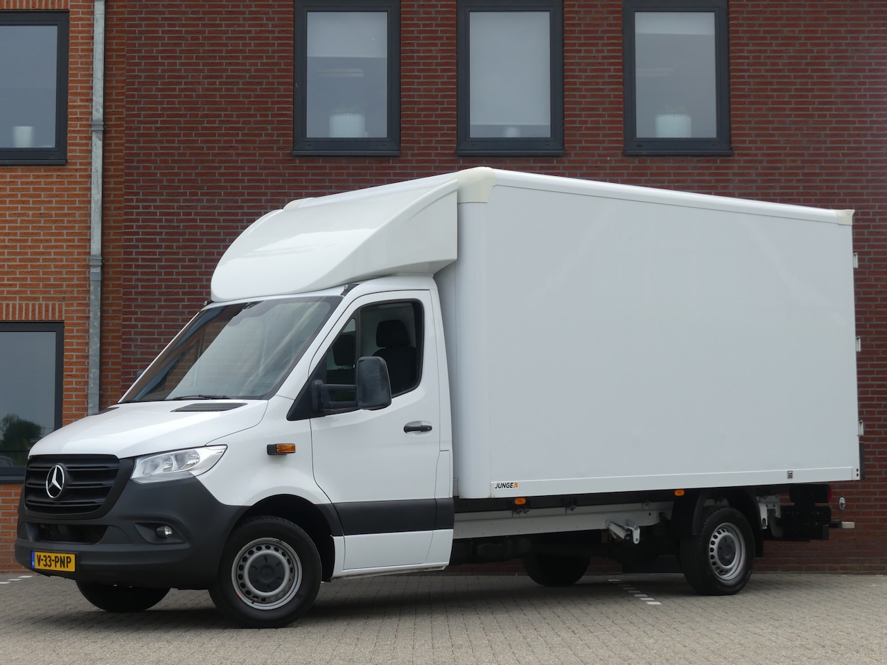 Mercedes-Benz Sprinter - 317 CDI Meubelbak Airco/Camera/Achterdeuren - AutoWereld.nl