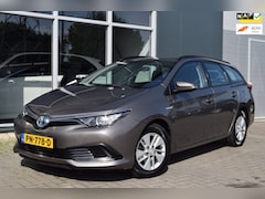Toyota Auris Touring Sports - 1.8 Hybrid Now Go | Automaat | Clima | NAP + APK 7-2027