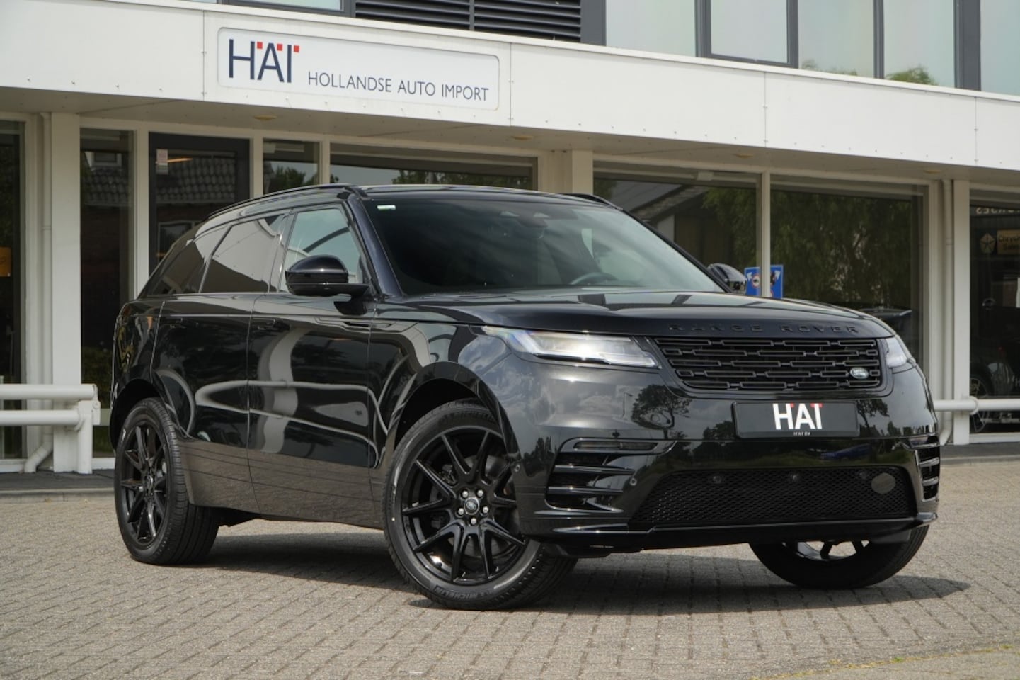 Land Rover Range Rover Velar - 2.0 P400e AWD Autobiography I Pano I ACC I 5 jaar fabrieksgarant - AutoWereld.nl