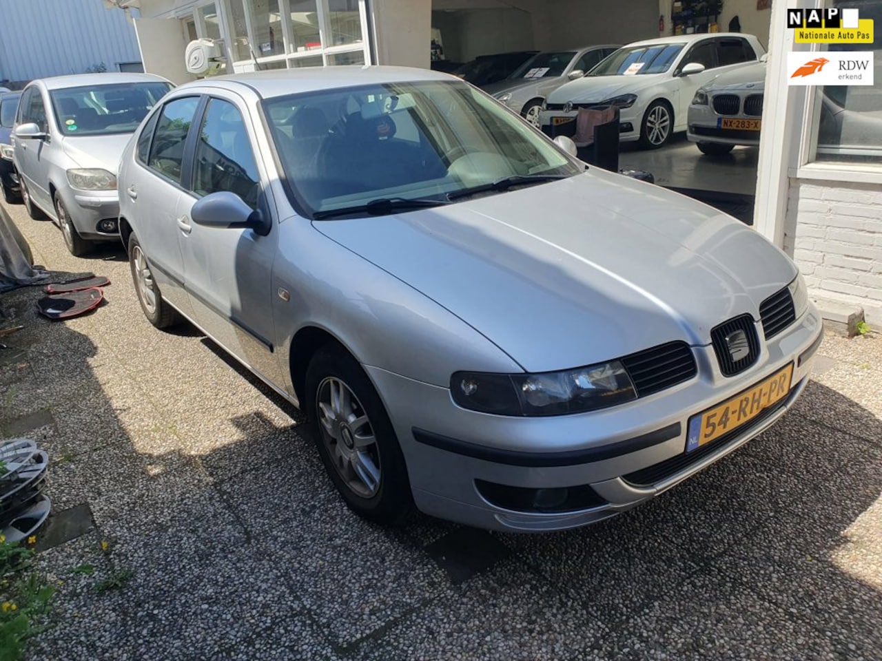 SEAT Leon - 1.6-16V Stella Inruil Mogelijk - AutoWereld.nl