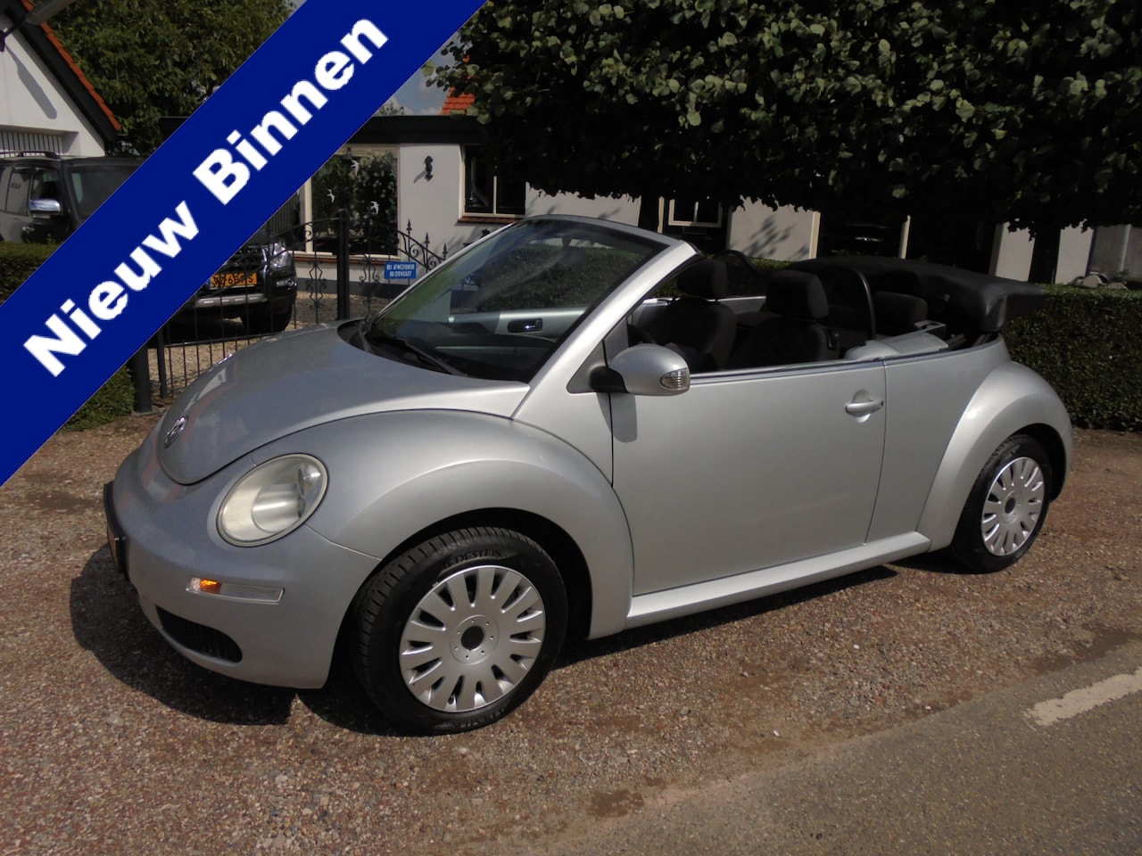 Volkswagen New Beetle Cabriolet - 1.6 Highline **NL-AUTO**122.000 org.km.NAP**APK 5-2027**NIEUWE KOPPELING** - AutoWereld.nl