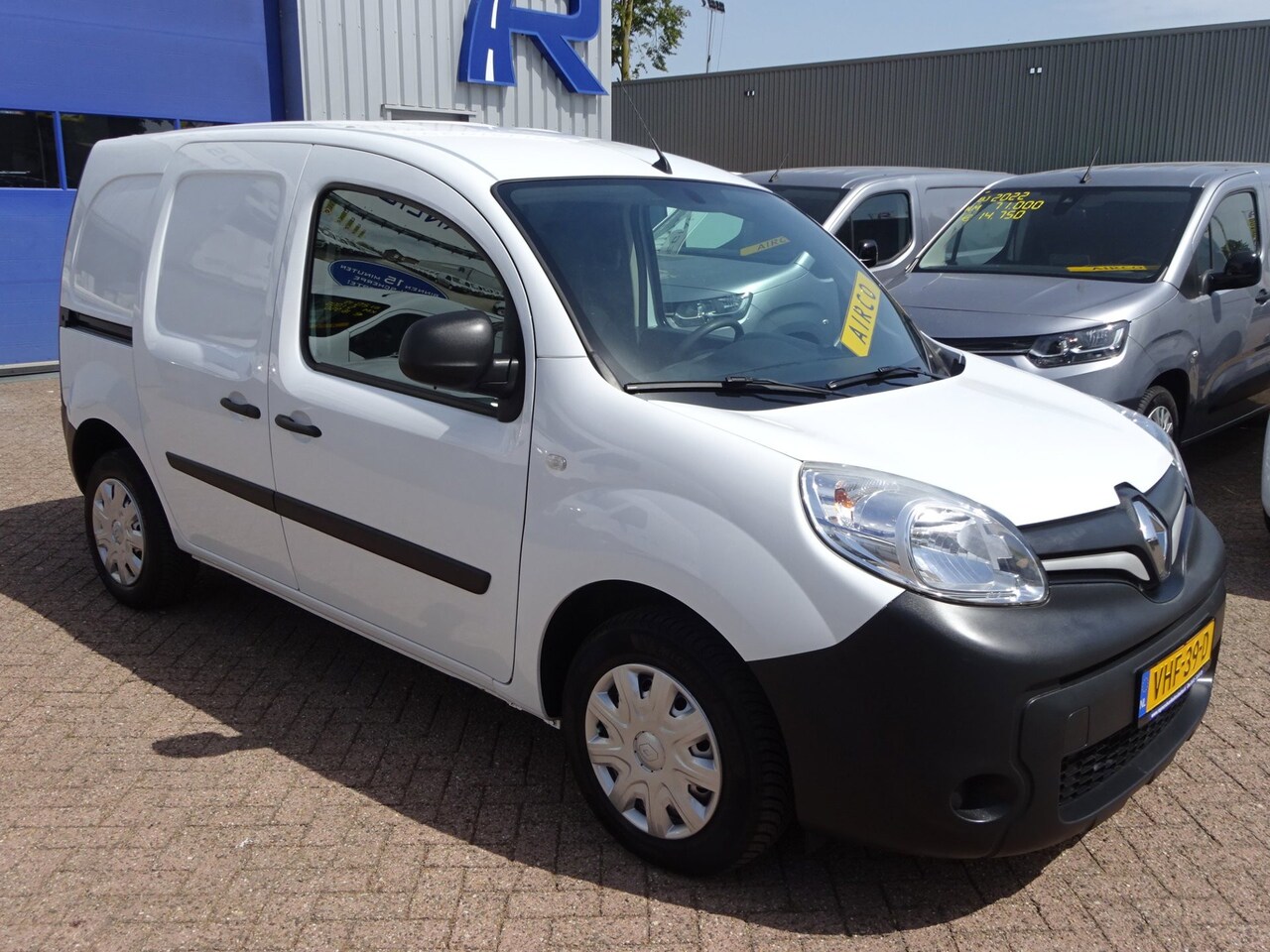 Renault Kangoo - 1.5 Blue dCi 80 Comfort AIRCO CRUISE NAVIGATIE - AutoWereld.nl