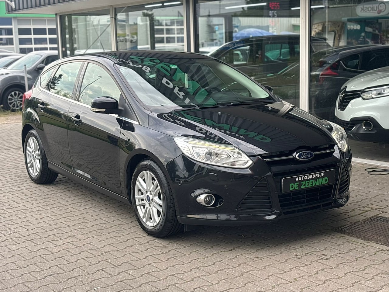 Ford Focus - 1.0 EcoBoost Lease Titanium 1.0 EcoBoost Lease Titanium - AutoWereld.nl