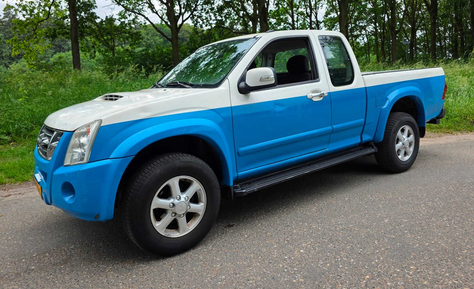 Isuzu D-Max - 3.0 Single Cab Automaat - Airco - APK 07-03-2027 - AutoWereld.nl