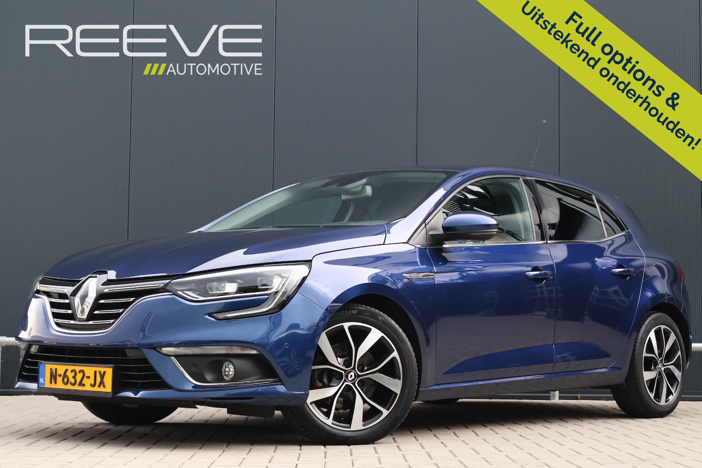 Renault Mégane - 1.3 TCe Bose Automaat | 164pk | Camera | Head Up | Trekhaak | Adaptieve Cruise |  Stoel- / - AutoWereld.nl
