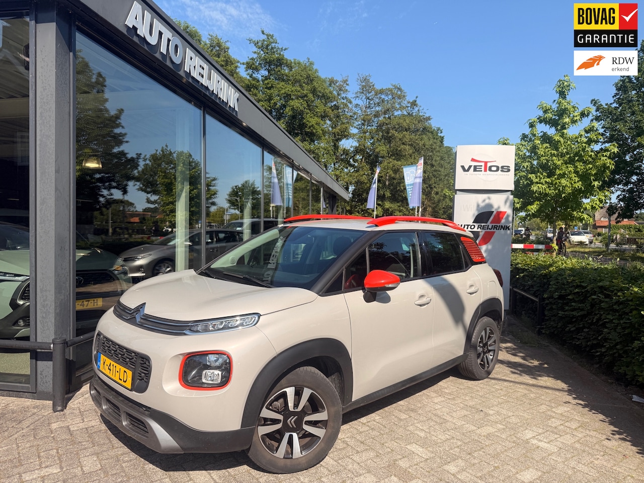 Citroën C3 Aircross - 1.2 PureTech S&S Shine 1.2 PureTech S&S Shine, trekhaak, - AutoWereld.nl