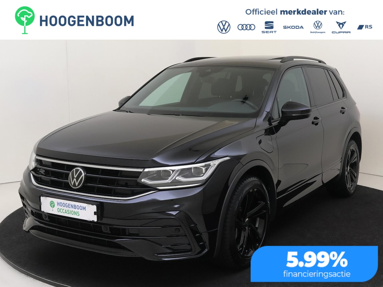 Volkswagen Tiguan - 1.4 TSI eHybrid R-Line Business+ | SoH 99% | Panoramadak | Digital cockpit Pro | Black Sty - AutoWereld.nl