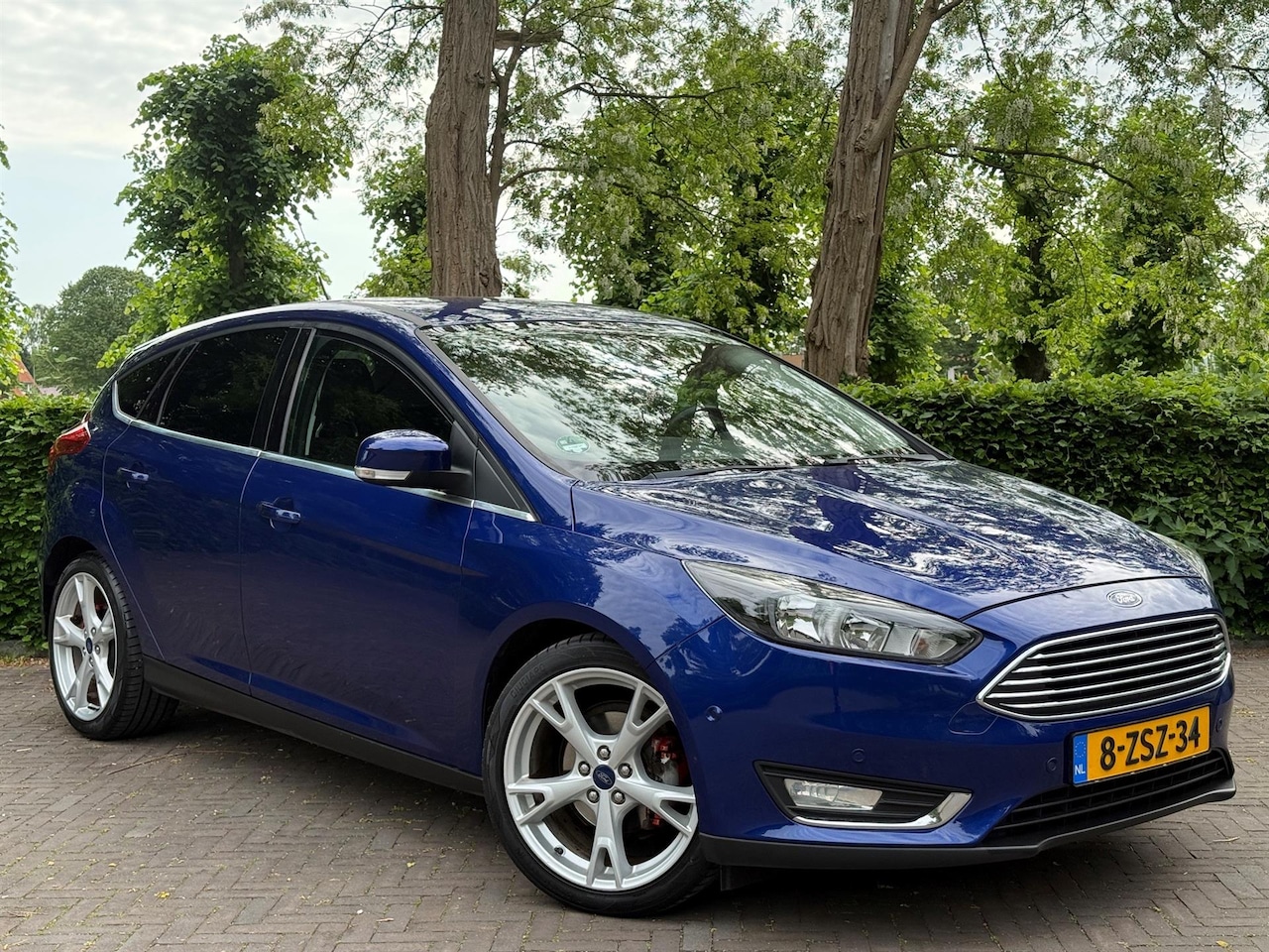 Ford Focus - 1.0 Titanium Edition/Nieuwe Distributieriem/Airco/360PDC/Navi/Parkassist/APK - AutoWereld.nl