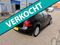 Volkswagen Golf - 2.3 V5 {Automaat }Leer NAP Airco Nieuwe Apk