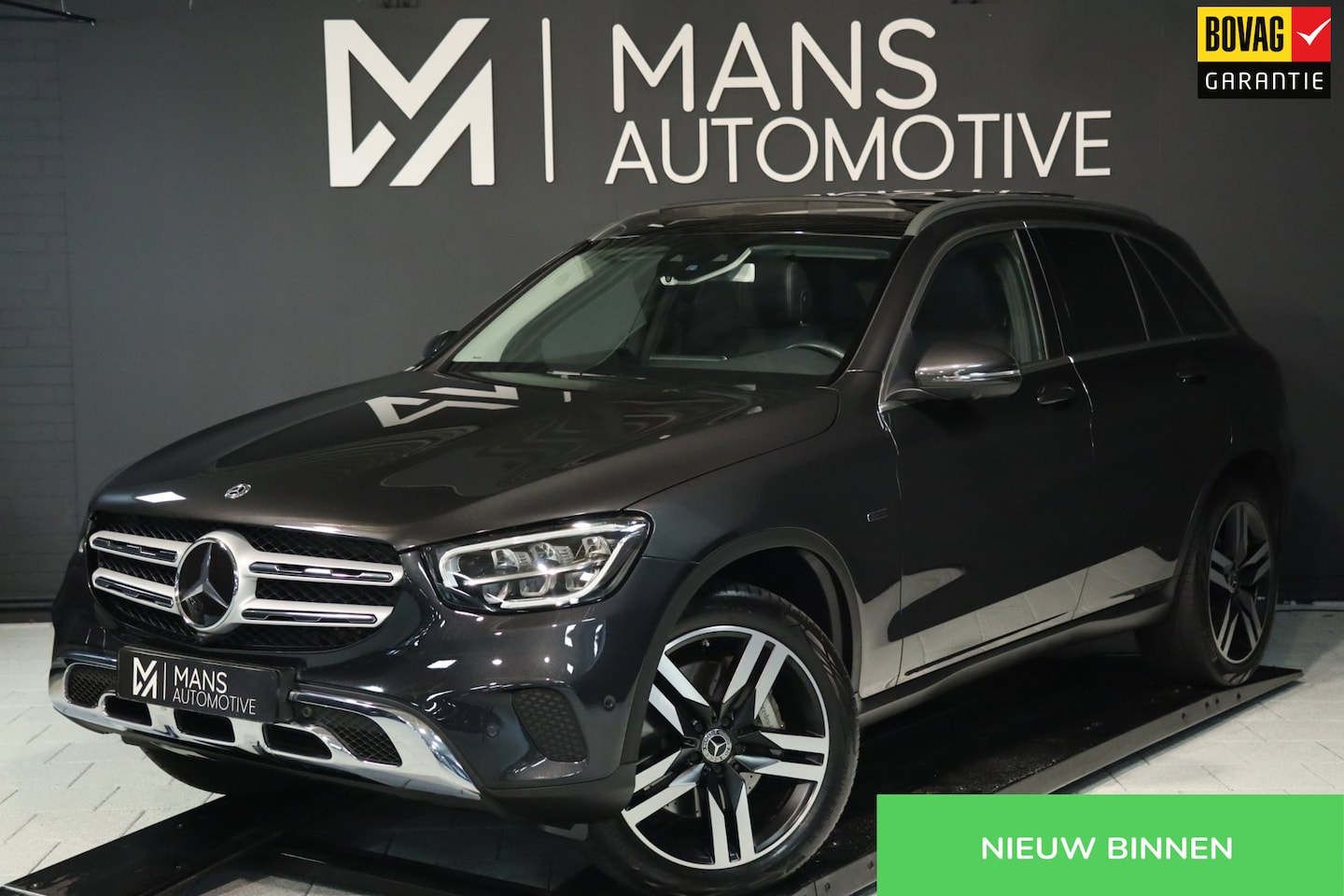 Mercedes-Benz GLC-klasse - 300e 4MATIC / PANODAK / 360 / BURMESTER / MATRIX / CARPLAY - AutoWereld.nl