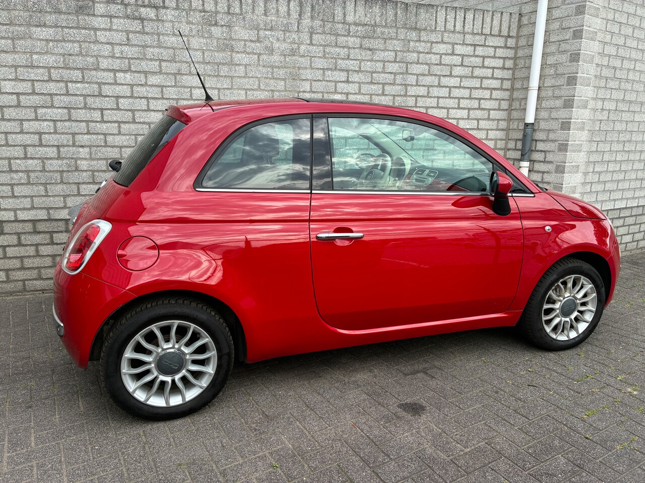 Fiat 500 - 1.2 Lounge Automaat Airco/Schuifdak Nieuwe Distributie